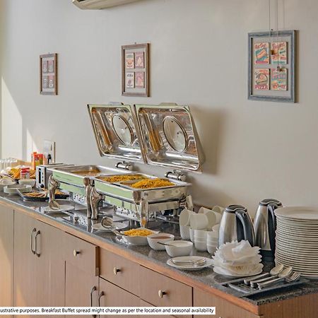 Treebo Admiral Suites New Usmanpura Аурангабад Екстериор снимка