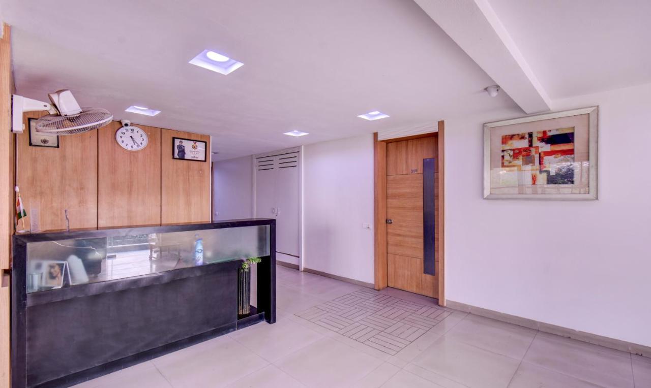Treebo Admiral Suites New Usmanpura Аурангабад Екстериор снимка